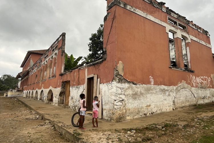 Roça Agostinho coco production company