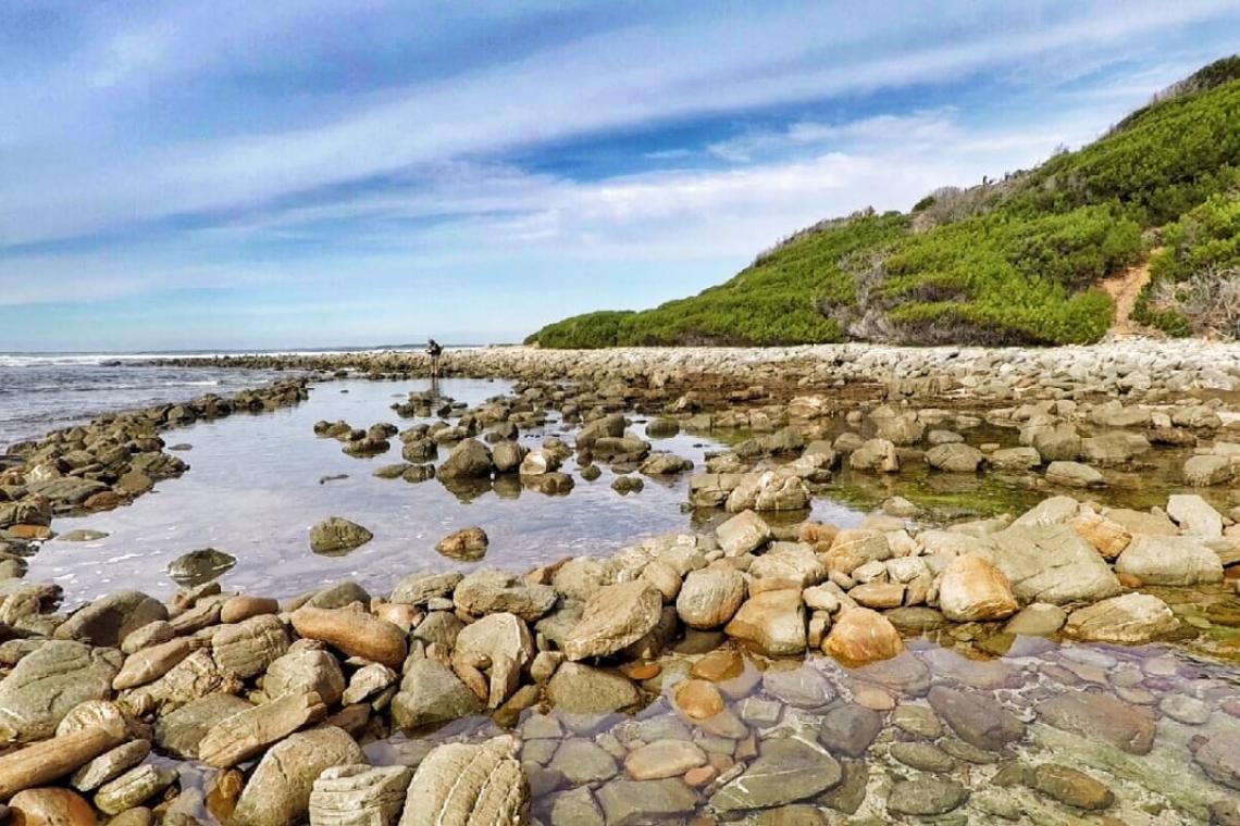 Hiking through the origins of human thought in the Southern Cape