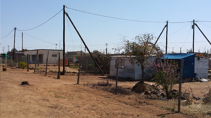 Mnqobokazi community, KwaZulu Natal (bordering Phinda Private Game Reserve) Mnqobokazi community, KwaZulu Natal (bordering Phinda Private Game Reserve)