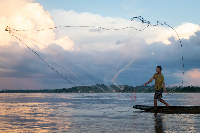 fisherman WWF livinf planet report 2024