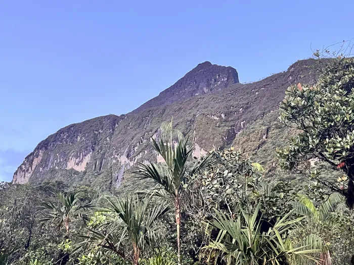 Pico da Neblina from the Side