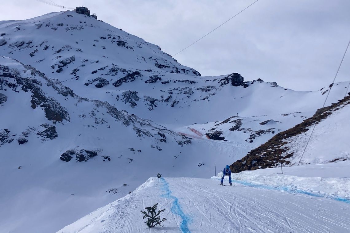 The Ski climb upwards to Piz Gloria