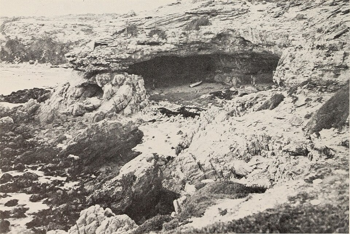 Die Kelders a.k.a. Klipgat Cave complex circa 1979, six years after initial digs & three years after digs at BNK1. Photo from the Annals of The South African Museum.